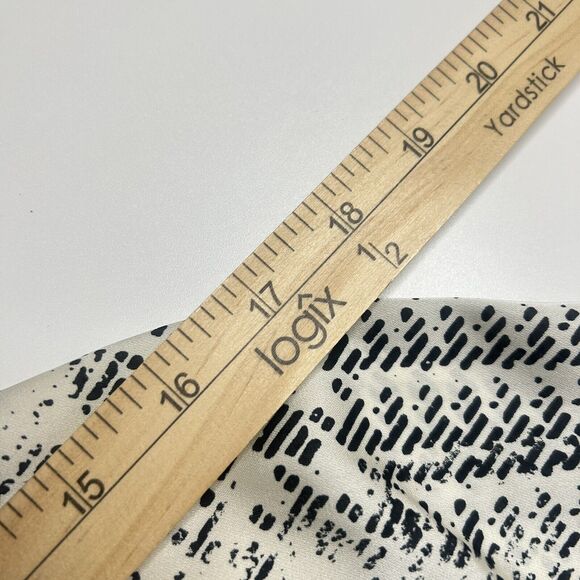 Worthington Women’s L Career button Up Pleated Collar Geometric multi Cream - Picture 12 of 12